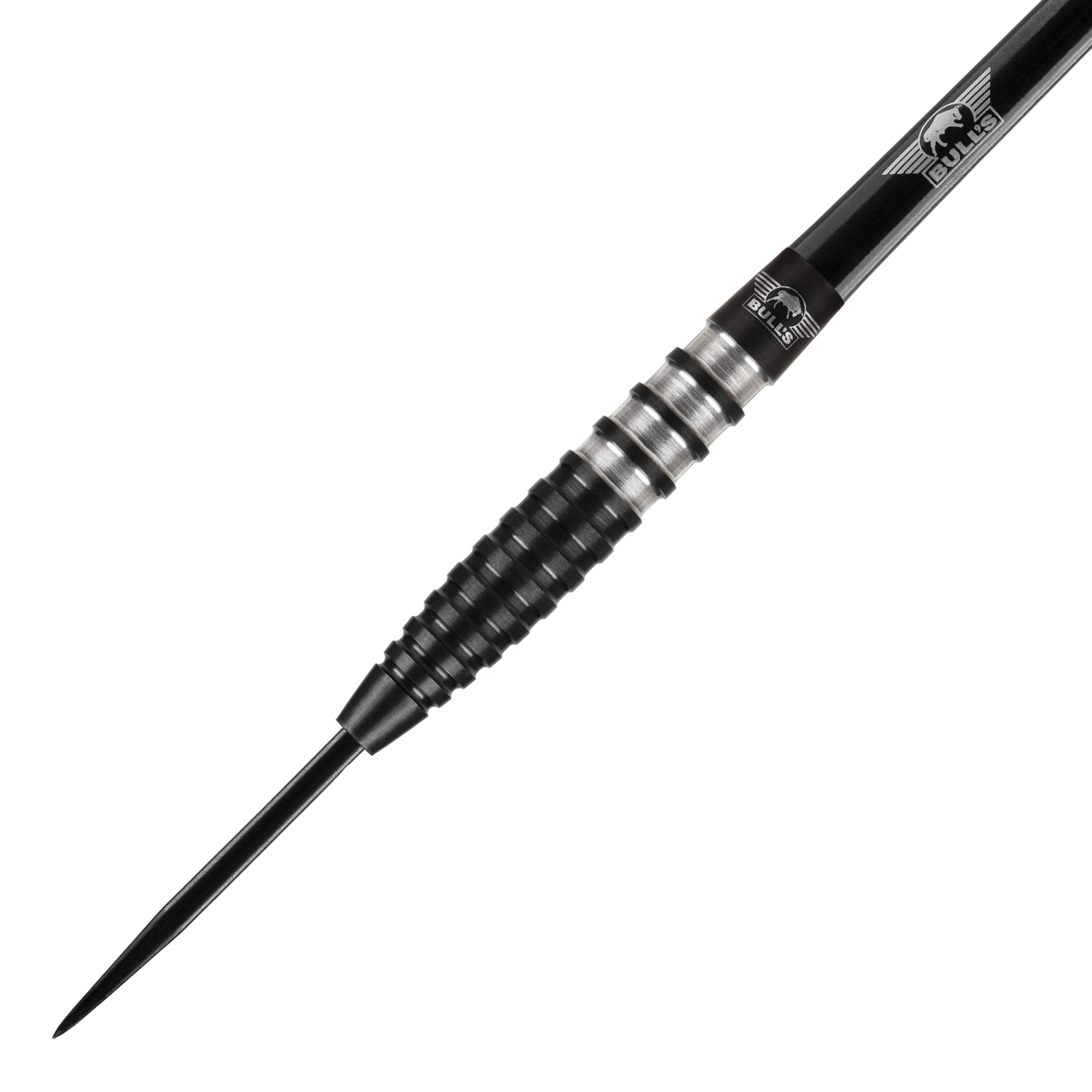 Das Bild zeigt einen schwarzen Steeldart der Marke Bulls NL mit gerilltem Griff. Die Spitze und der Schaft sind ebenfalls schwarz, und das Bulls-Logo ist auf dem Schaft zu sehen.