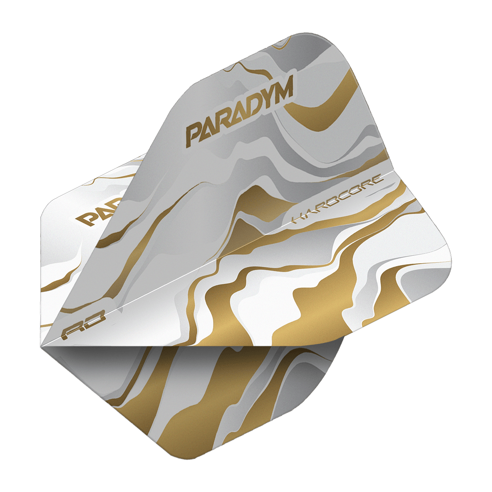 Abgebildet ist ein Flight-Set für Dartpfeile des Produkts Red Dragon Hardcore Premium Paradym Gold Premium No2 Standard Flights. Es handelt sich um hochwertige, goldfarbene Standard-Flights für den Dartsport.