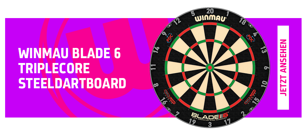 Auf dem Bild ist eine Winmau Blade 6 Triplecore Steeldartboard zu sehen. Rechts daneben steht ein großer Dartboard, und links befindet sich der Text mit dem Produktnamen.