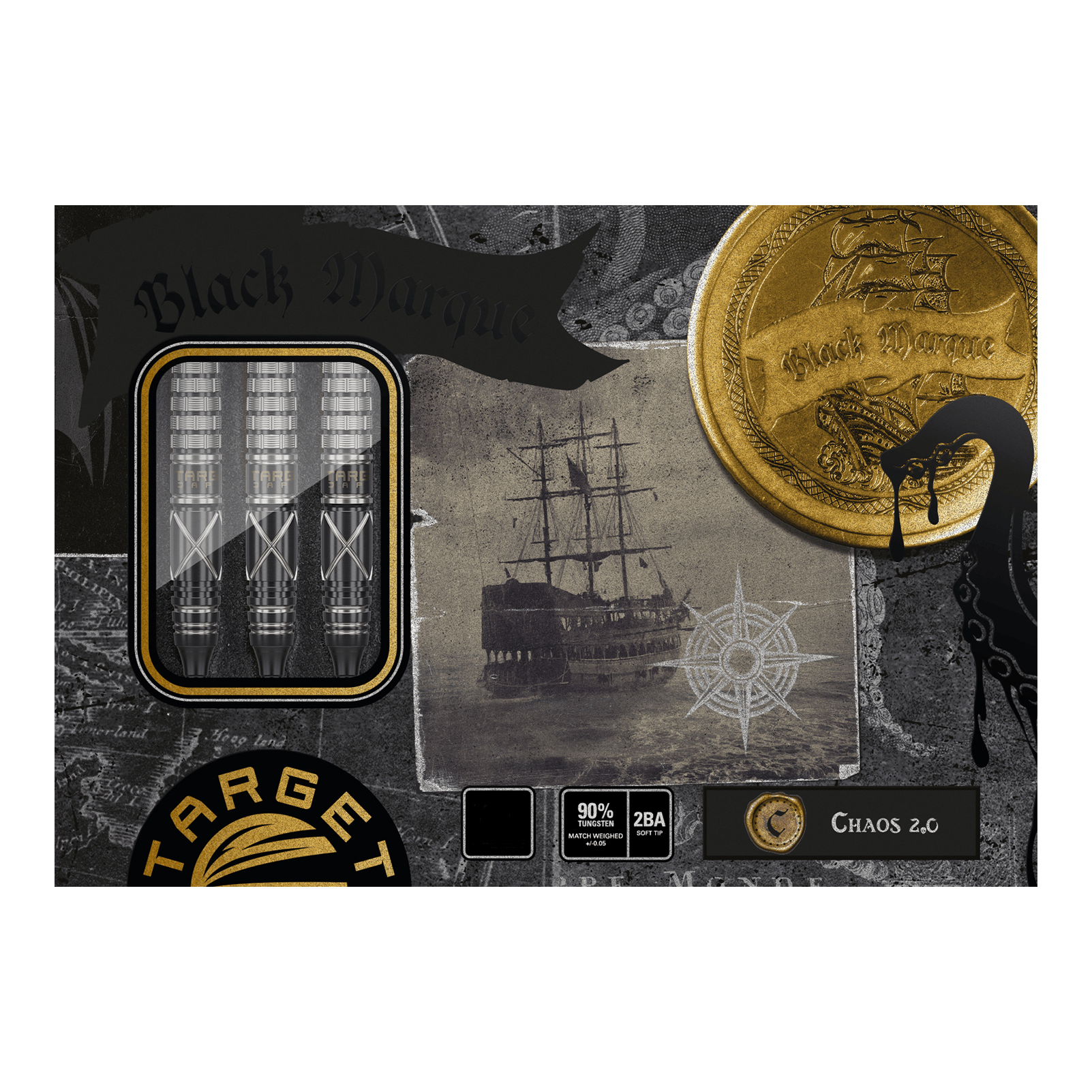 Das Bild zeigt die Verpackung der "Target Japan Black Marque Chaos 2 Softdarts - 19g". Auf der Verpackung sind drei Darts, ein altes Segelschiff und ein goldener Münzaufdruck zu sehen.