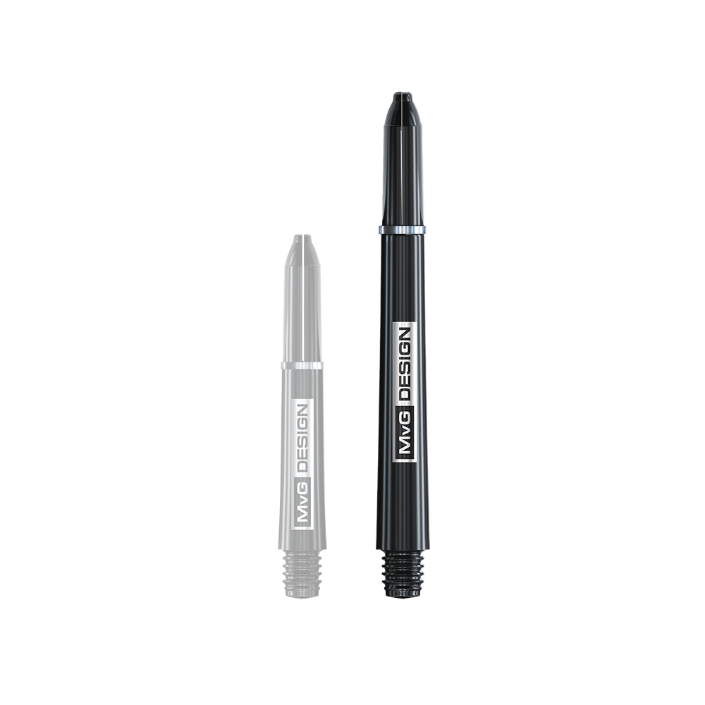 7100_Winmau_MvG_Signature_Black_Nylon_Shafts_46mm_1 Das Bild zeigt zwei schwarze Dartschäfte mit der Aufschrift "MvG DESIGN". Sie stammen vom Produkt "Winmau Nylon Ring Grip MvG Design Black Shafts" und haben unterschiedliche Längen.