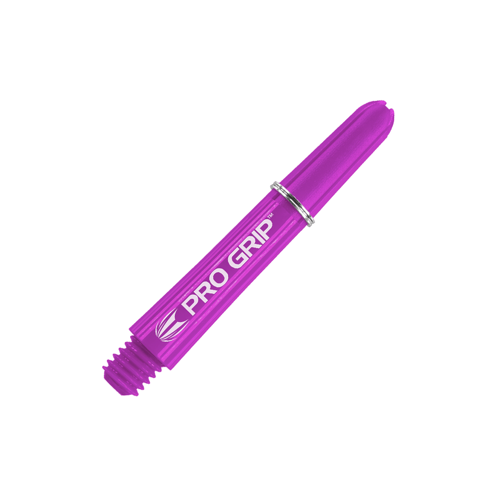 Target Pro Grip Shafts - 3 Sets - Lila Dies ist ein lila Dart-Schaft mit der Aufschrift "PRO GRIP". Er hat eine Länge von 34 mm und einen silbernen Ring.