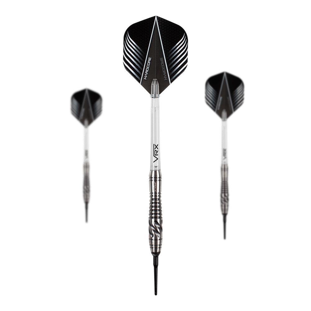 Das Bild zeigt drei Red Dragon Askari Softdarts mit einem Gewicht von 20g. Die Darts haben schwarze Flights und silberne Griffe mit Rillen.