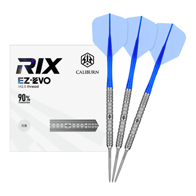 Das Bild zeigt das vollständige Set der Caliburn Rix EZ-EVO R1 Steeldarts. Es handelt sich um professionelle Steeldarts für ambitionierte Spieler.