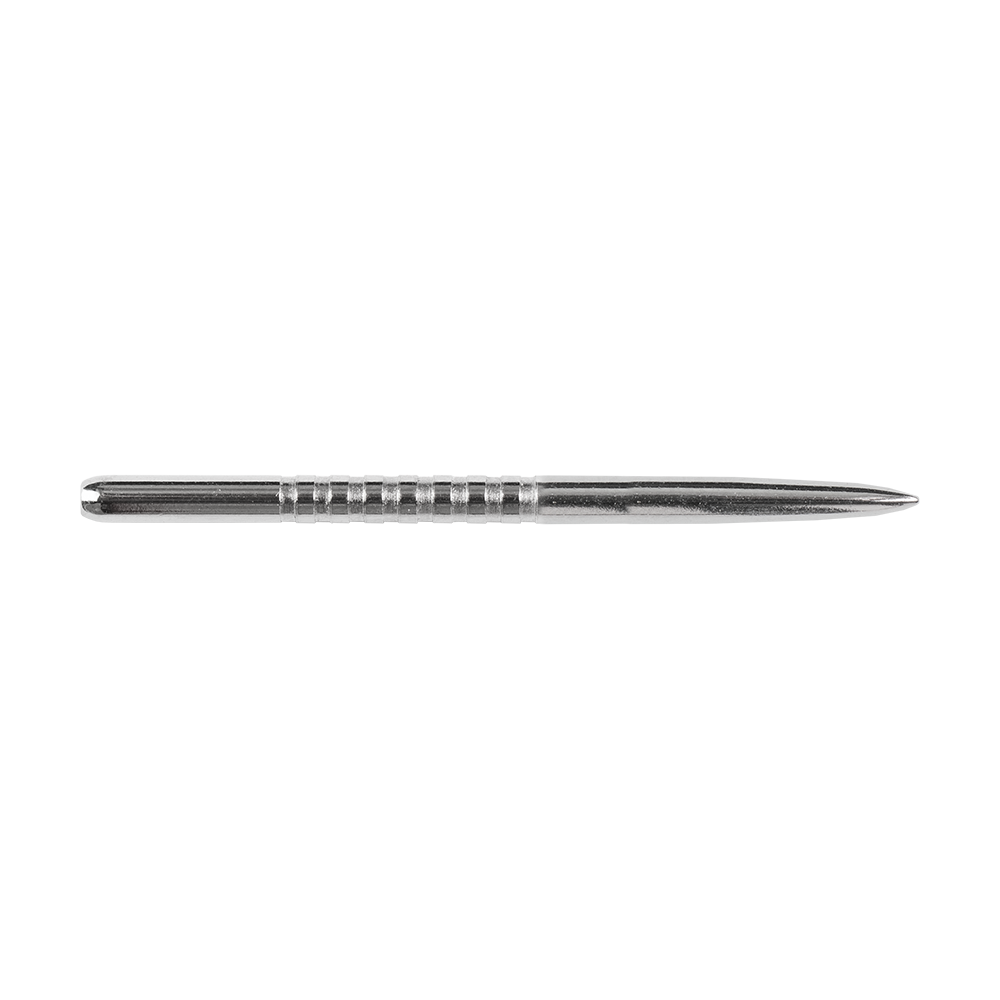Das Bild zeigt eine silberne Steeldartspitze namens "Bulls GP3 Steeldartspitzen Silber". Die Spitze ist lang, schmal und hat mehrere Rillen im mittleren Bereich.
