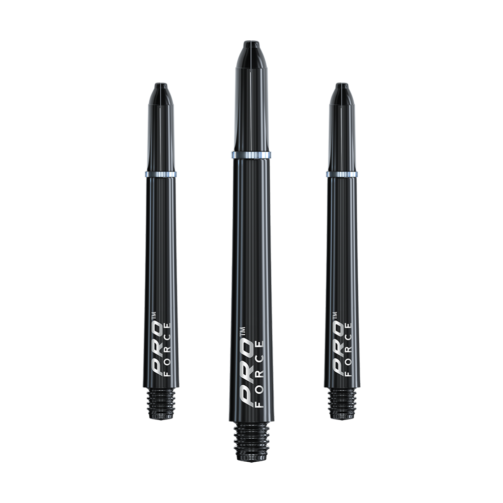 Das Bild zeigt drei schwarze Winmau Pro-Force Shafts für Darts. Sie sind vertikal ausgerichtet und tragen den Schriftzug "PRO FORCE".