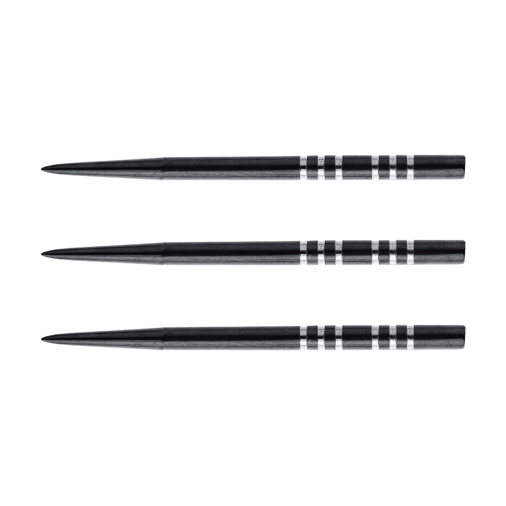 Das Bild zeigt drei Winmau Re-Grooved Steeldart Spitzen. Die Spitzen sind schwarz mit silbernen Rillen am hinteren Ende.