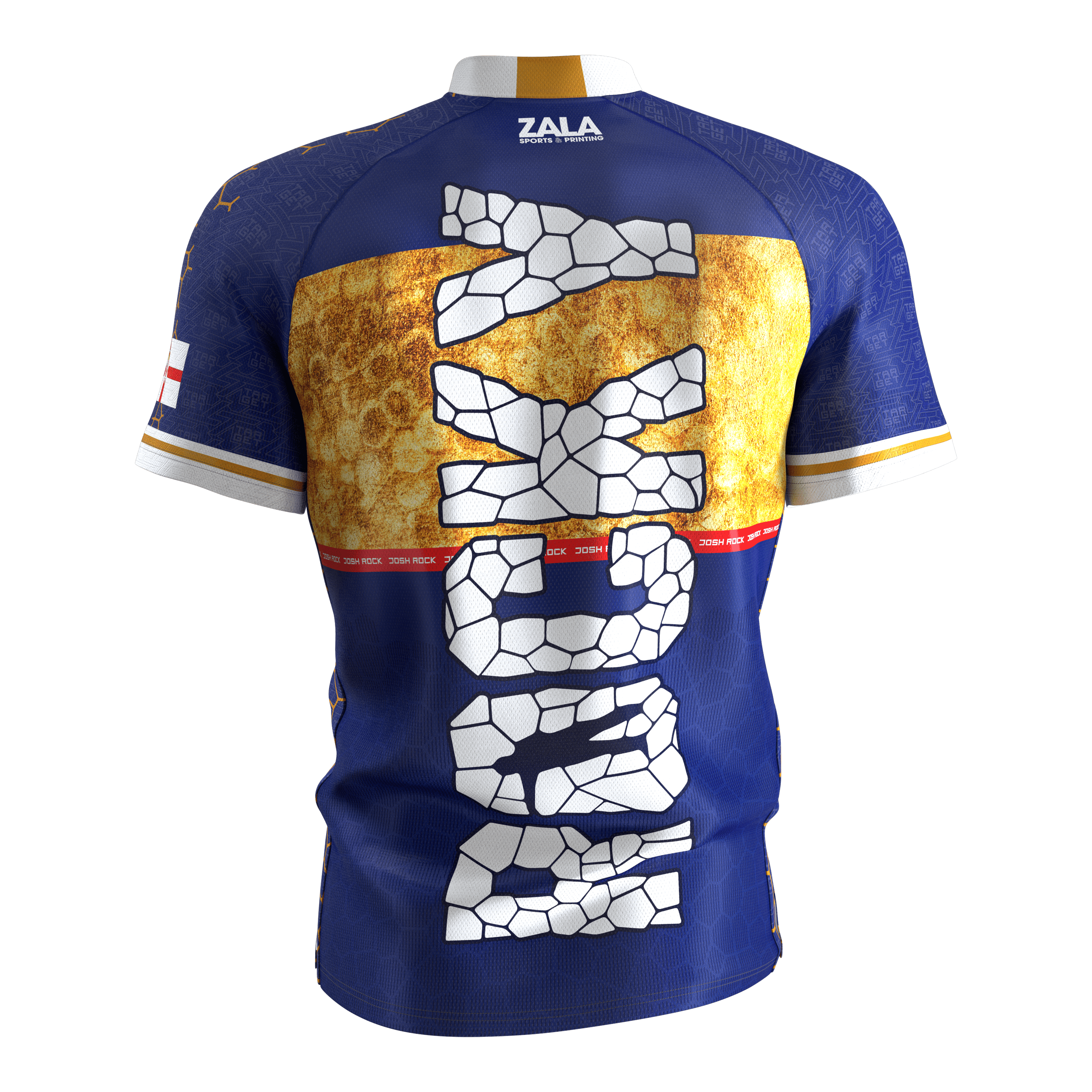 Target Coolplay Josh Rock Dartshirt 2025 Dies ist das "Target Coolplay Josh Rock Dartshirt 2025" in blauer Farbe mit gelben und weißen Akzenten. Auf der Rückseite befindet sich ein auffälliger grafischer Schriftzug in weißem Mosaik-Design.