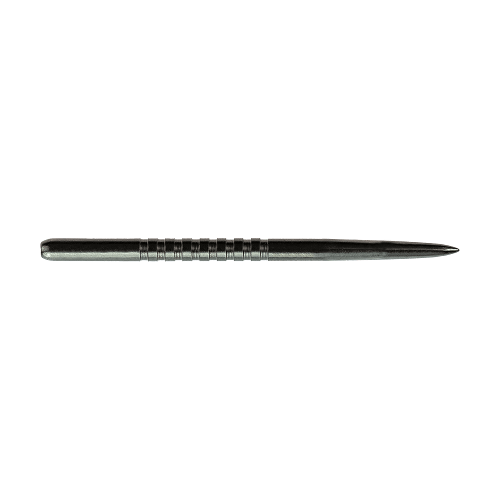 57753_Bulls_GP3_Steeldartspitzen_Schwarz_42mm_2 Das Bild zeigt eine schwarze Steeldartspitze des Produkts "Bulls GP3". Die Spitze ist aus Metall und hat mehrere feine Rillen im mittleren Bereich.