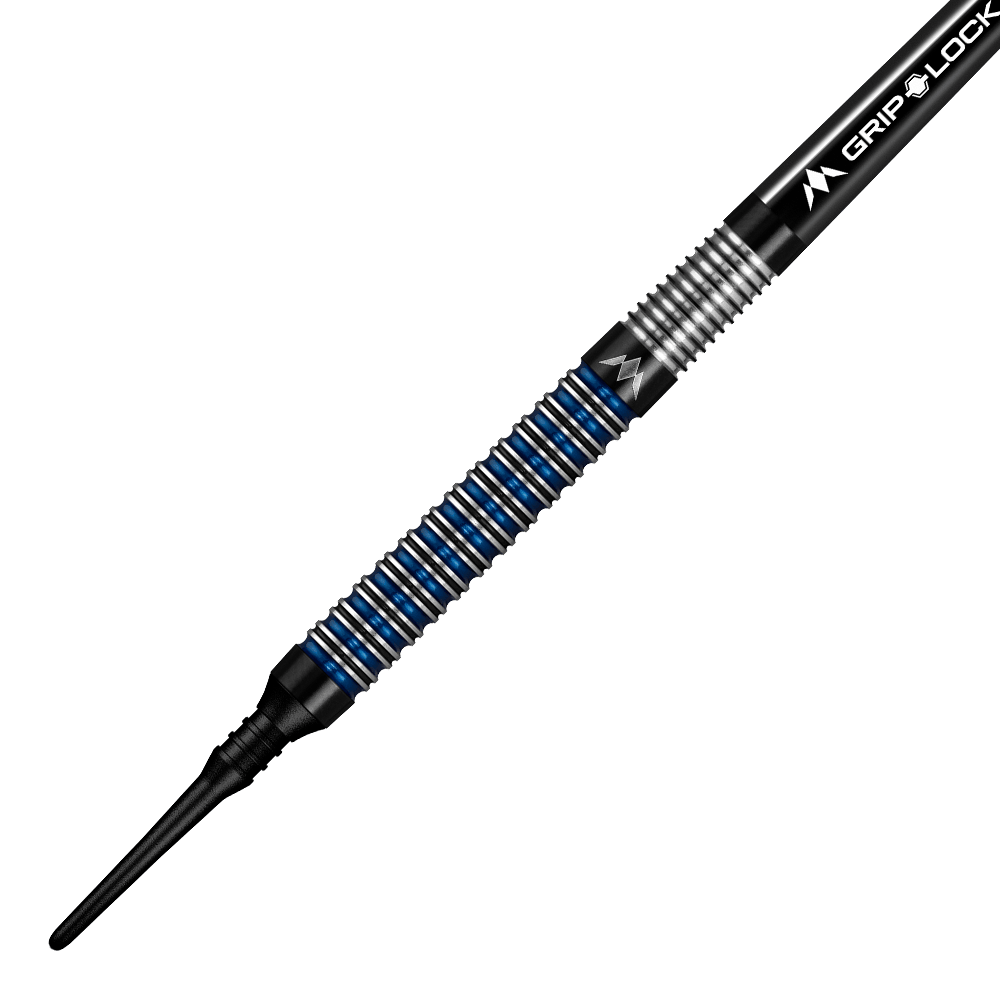 Mission Nightfall Model 1 Softdarts Das Bild zeigt einen Mission Nightfall Model 1 Softdart mit einem schwarzen und blauen Ringdesign am Griff. Der Dart besitzt eine feine Riffelung für besseren Halt und eine schwarze Softspitze.