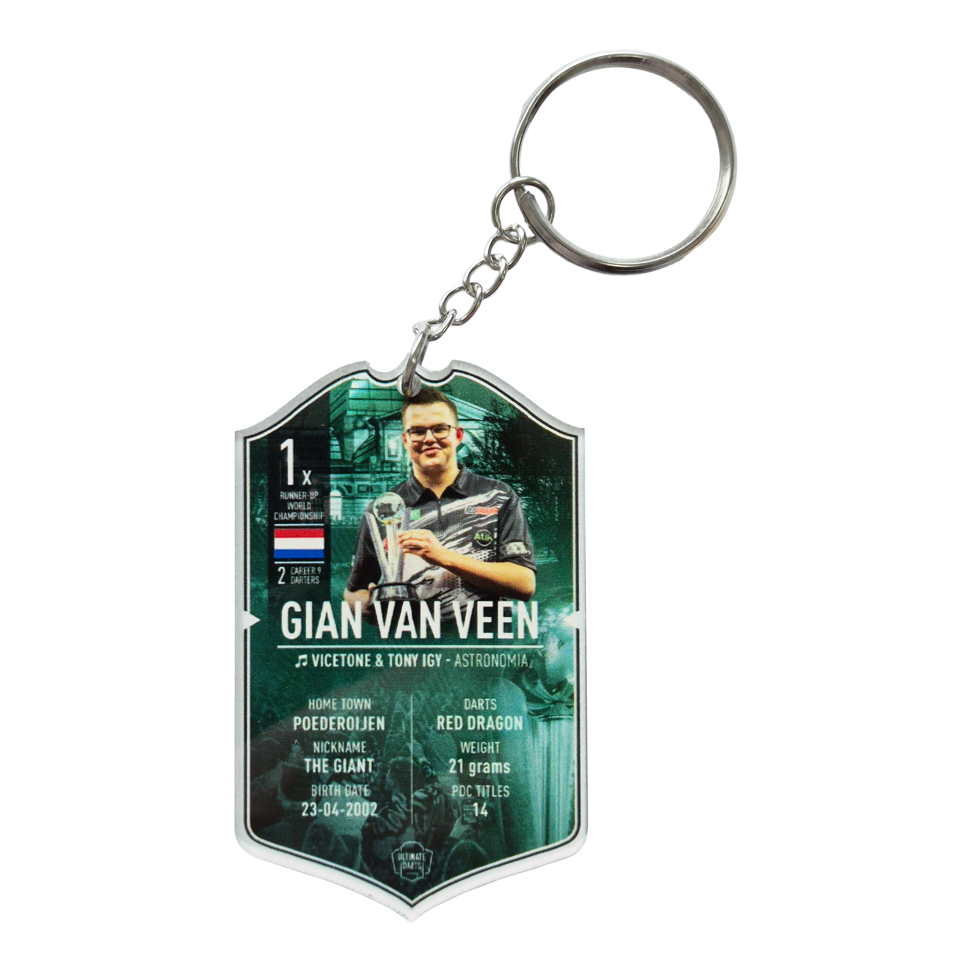 Ultimate Darts Card Schlüsselanhänger - Gian Van Veen Ultimate Darts Card Schlüsselanhänger - Gian Van Veen ist abgebildet. Es handelt sich um einen Schlüsselanhänger mit dem Bild des Dartspielers Gian Van Veen.