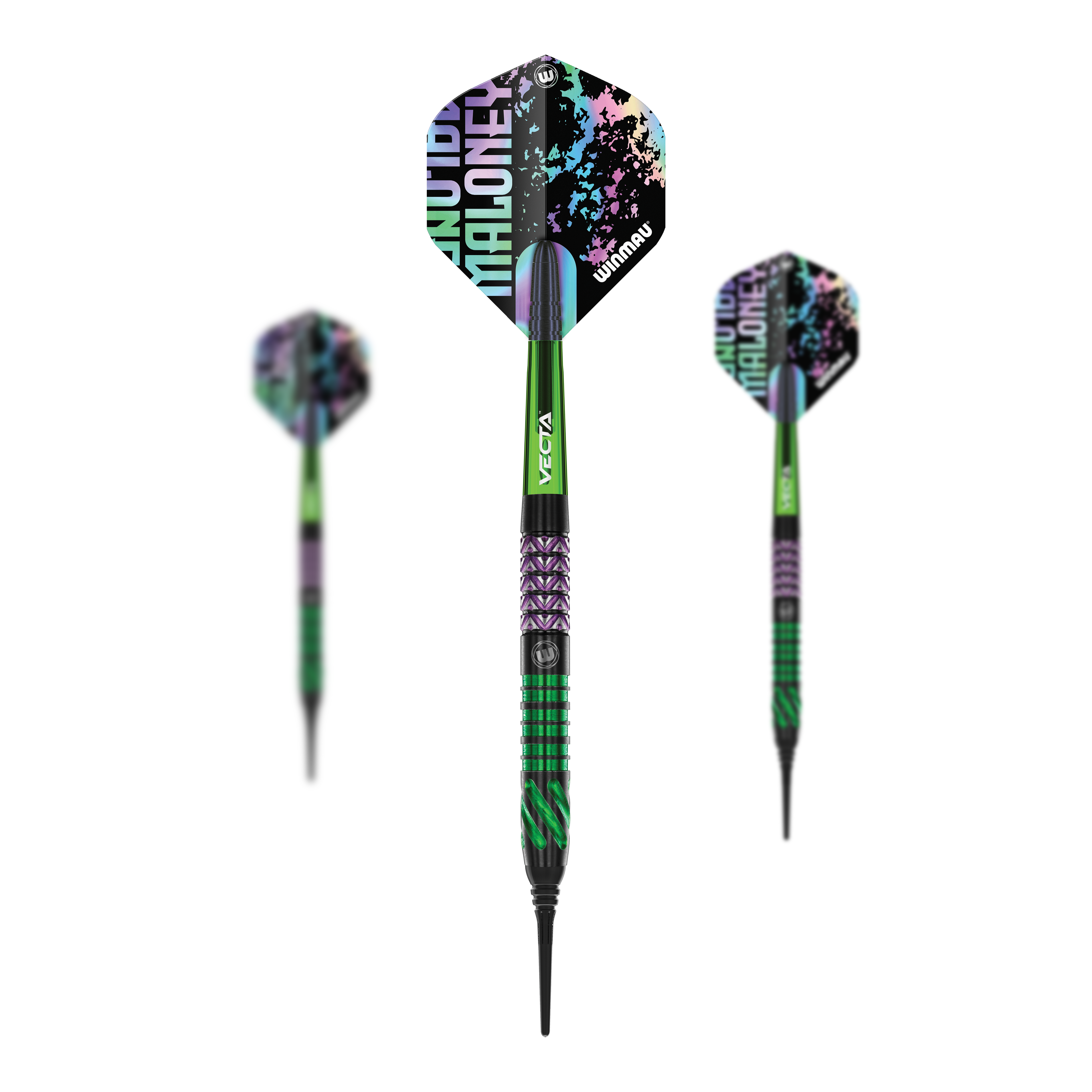 Auf dem Bild sind drei Softdarts des Modells "Winmau Mike Maloney Softdarts - 20g" zu sehen. Die Darts haben ein auffälliges Design mit grünen, schwarzen und lila Elementen sowie einer bedruckten Flights.