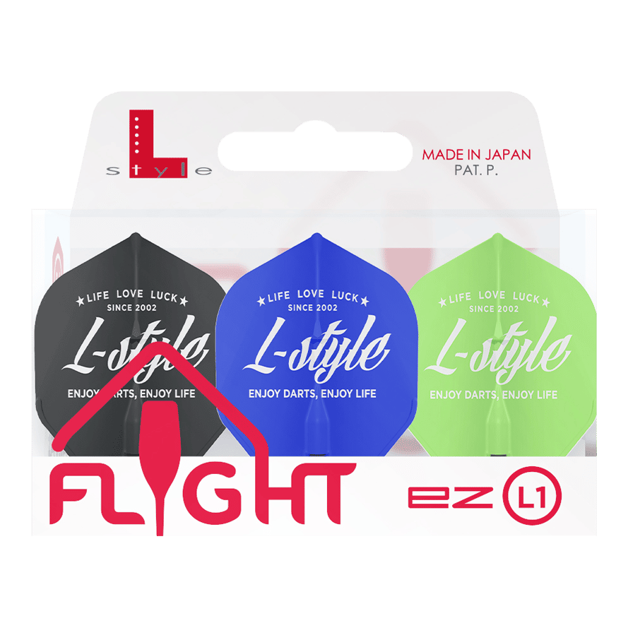 Das Bild zeigt eine Packung mit drei Dartflights der Marke “L-Style” in den Farben Schwarz, Blau und Grün. Auf den Flights steht: "Life Love Luck, since 2002, L-style, Enjoy Darts, Enjoy Life".