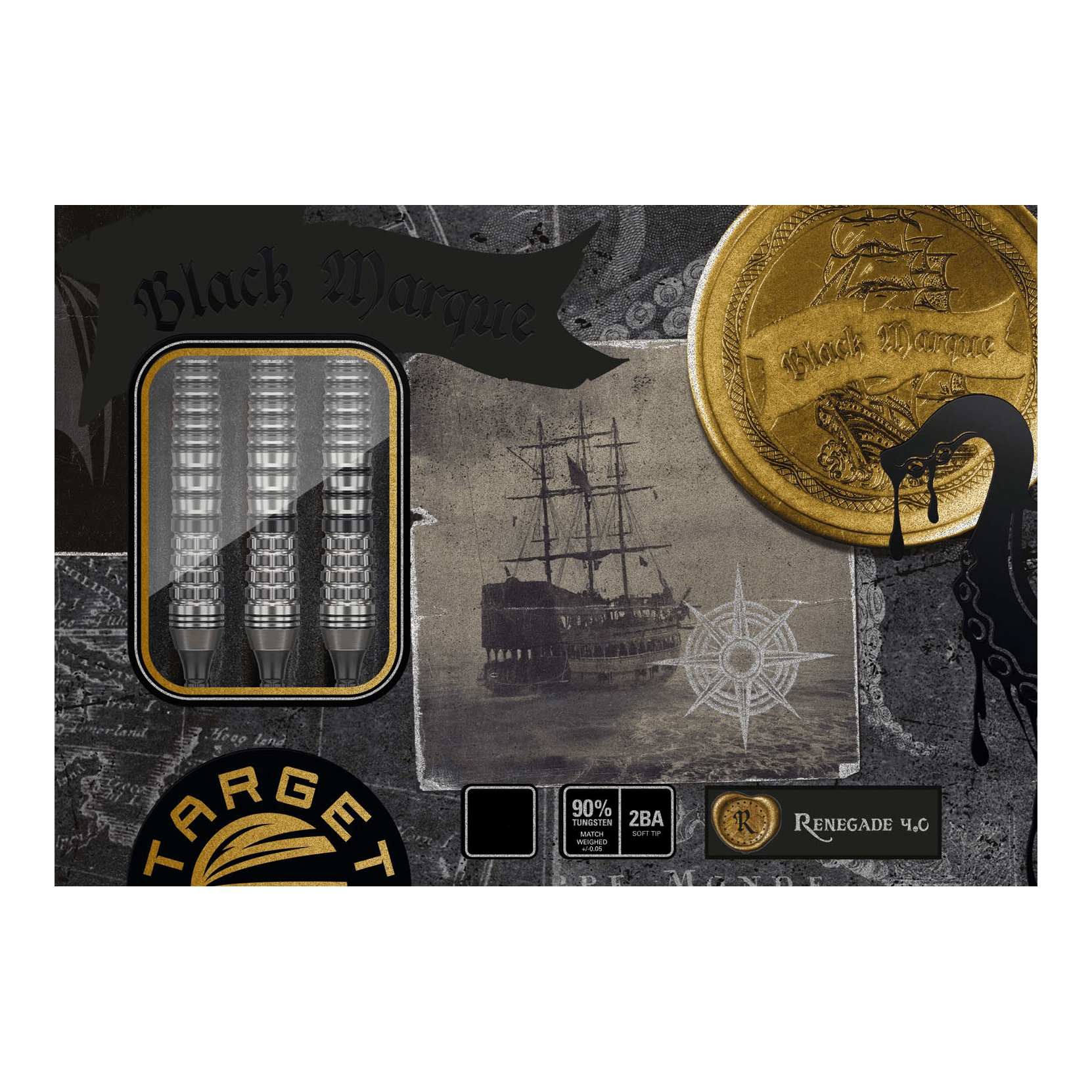Target Japan Black Marque Renegade 4 Softdarts - 19g Das Bild zeigt die Verpackung der „Target Japan Black Marque Renegade 4 Softdarts – 19g“. Auf der Verpackung sind drei Dartpfeile, ein altes Segelschiff und eine goldene Münze mit dem Schriftzug „Black Marque“ abgebildet.