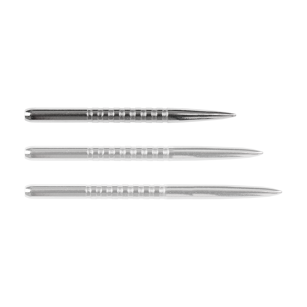 Das Bild zeigt drei silberne Steeldartspitzen des Produkts "Bulls GP3". Die Spitzen sind länglich, aus Metall und haben eine geriffelte Struktur im mittleren Bereich.