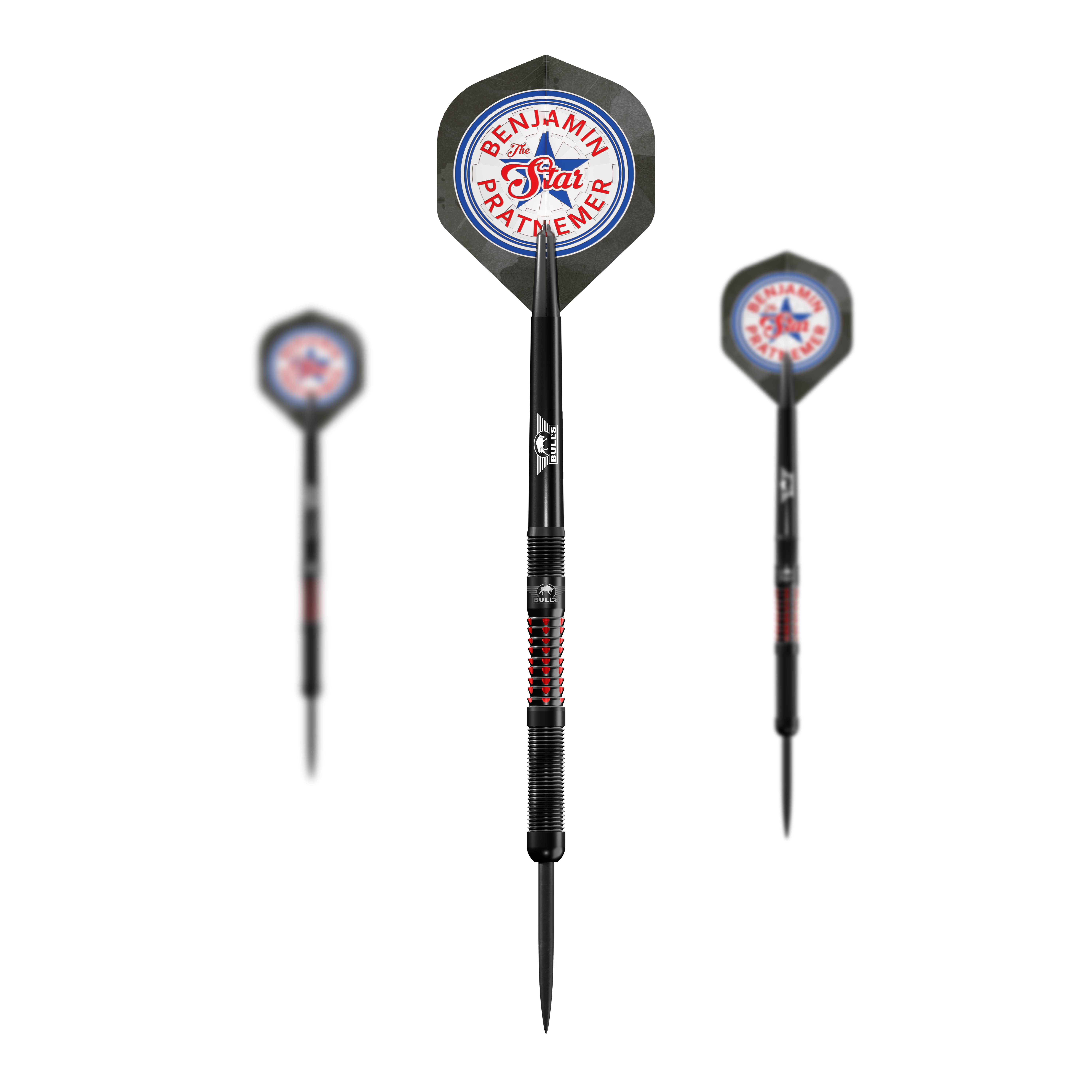 Bulls NL Benjamin Pratnemer Steeldarts - 20g Das Bild zeigt drei Steeldarts mit der Aufschrift "Benjamin Pratnemer The Star" auf den Flights. Die Darts sind schwarz mit roten Akzenten und wiegen 20 Gramm.