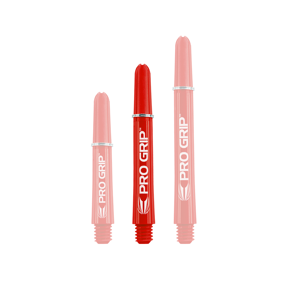 Target Pro Grip Shafts - 3 Sets - Rot Das Bild zeigt drei rote "Pro Grip" Shafts für Dartpfeile in unterschiedlichen Längen. Alle drei Shafts haben die weiße Aufschrift "PRO GRIP" und ein Logo.