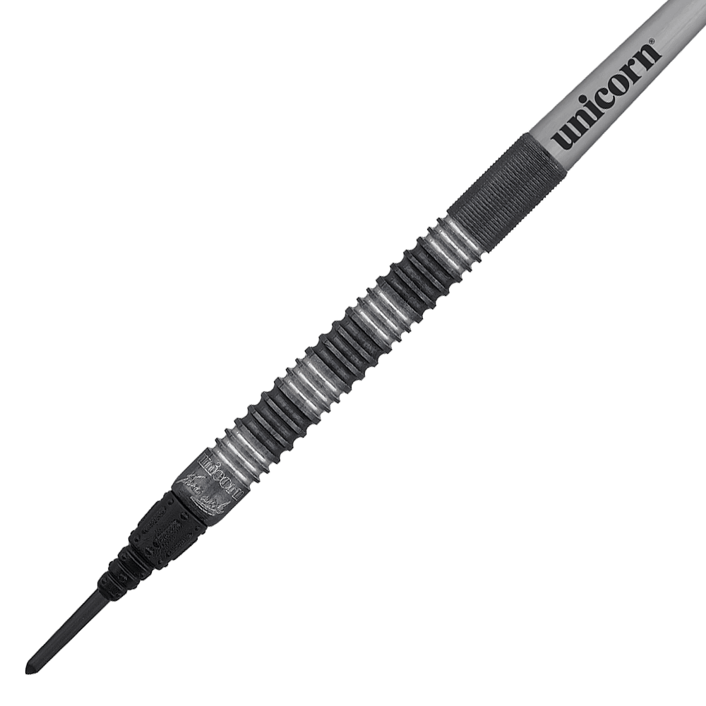 Das Bild zeigt einen Softdart namens "Unicorn Noir James Wade Softdarts". Der Dartpfeil hat ein modernes, schwarzes Design mit silbernen Akzenten und dem Aufdruck „unicorn“.