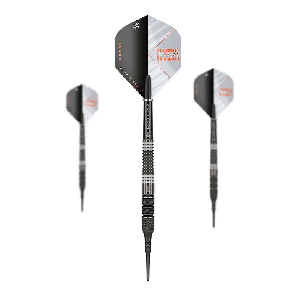 Das Bild zeigt drei Softdarts mit dem Namen "Target Raymond Van Barneveld RvB95 X Echo". Die Darts haben schwarze und silberne Griffe sowie schwarze und weiße Flights mit orangener Schrift.