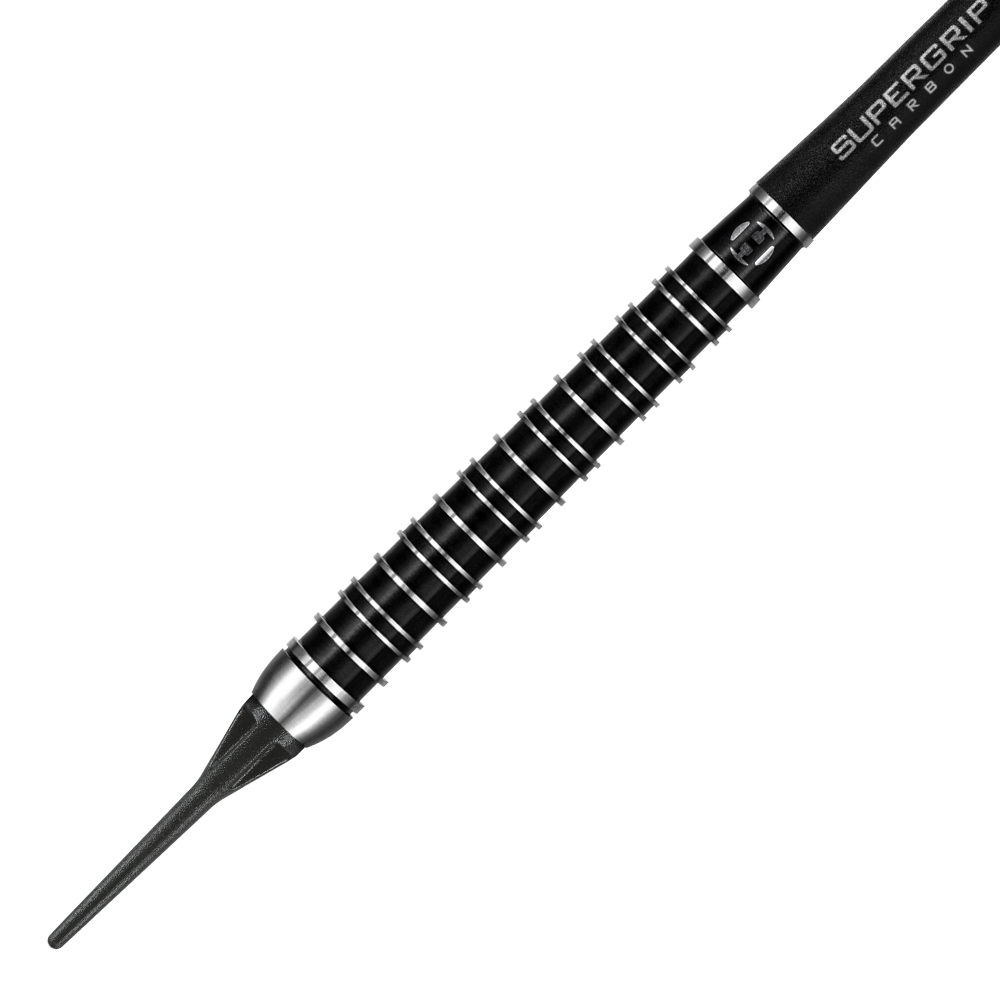 HA25138_Harrows_Supergrip_Ultra_Softdarts_2 Das Bild zeigt einen Harrows Supergrip Ultra Softdart. Der Dart ist schwarz mit silbernen Ringen und verfügt über eine feine Griffstruktur.
