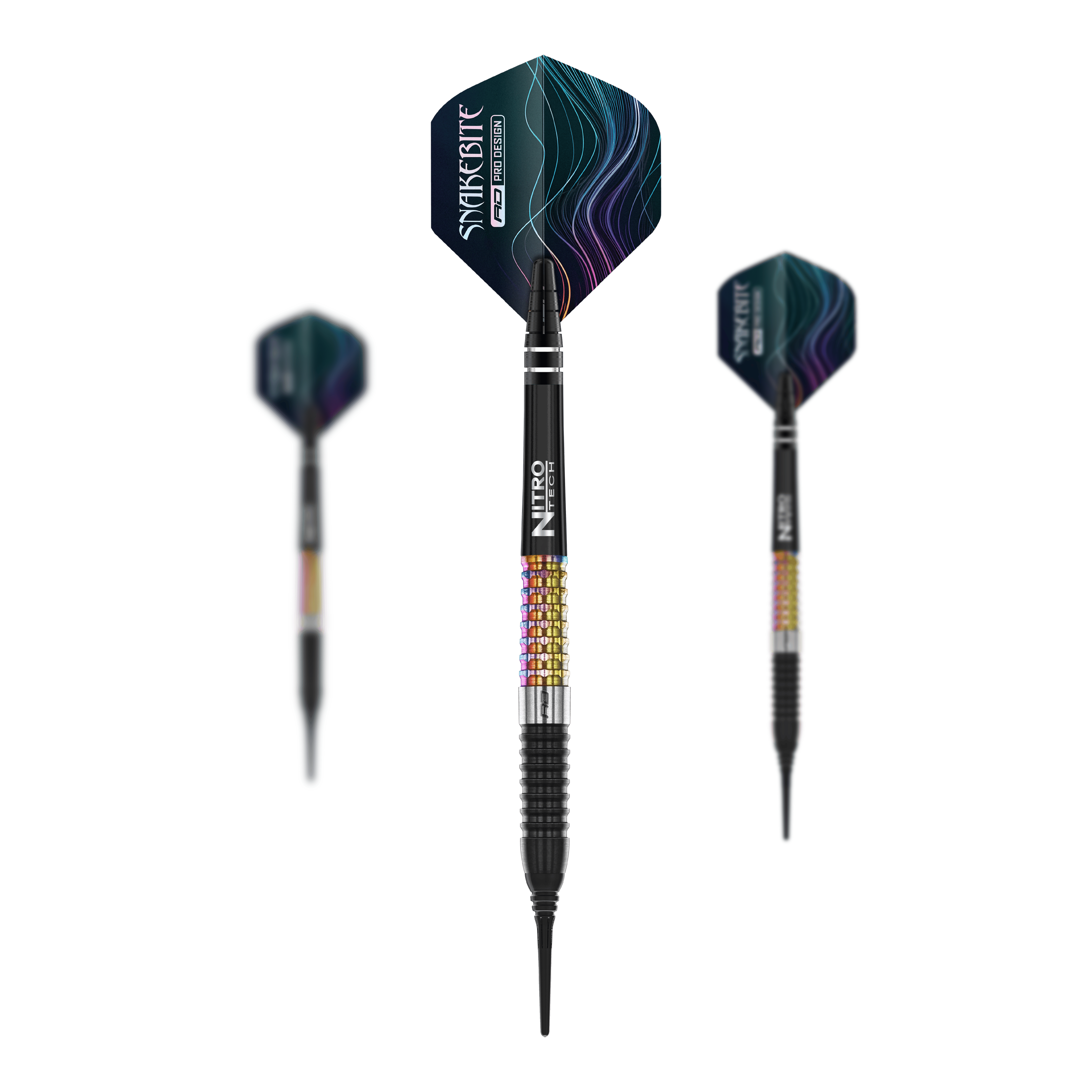 Das Bild zeigt drei Softdarts des Modells „Red Dragon Peter Wright Corra Softdarts - 18g“. Die Darts haben bunte, strukturierte Griffe und schwarze Flights mit einem wellenförmigen Muster.