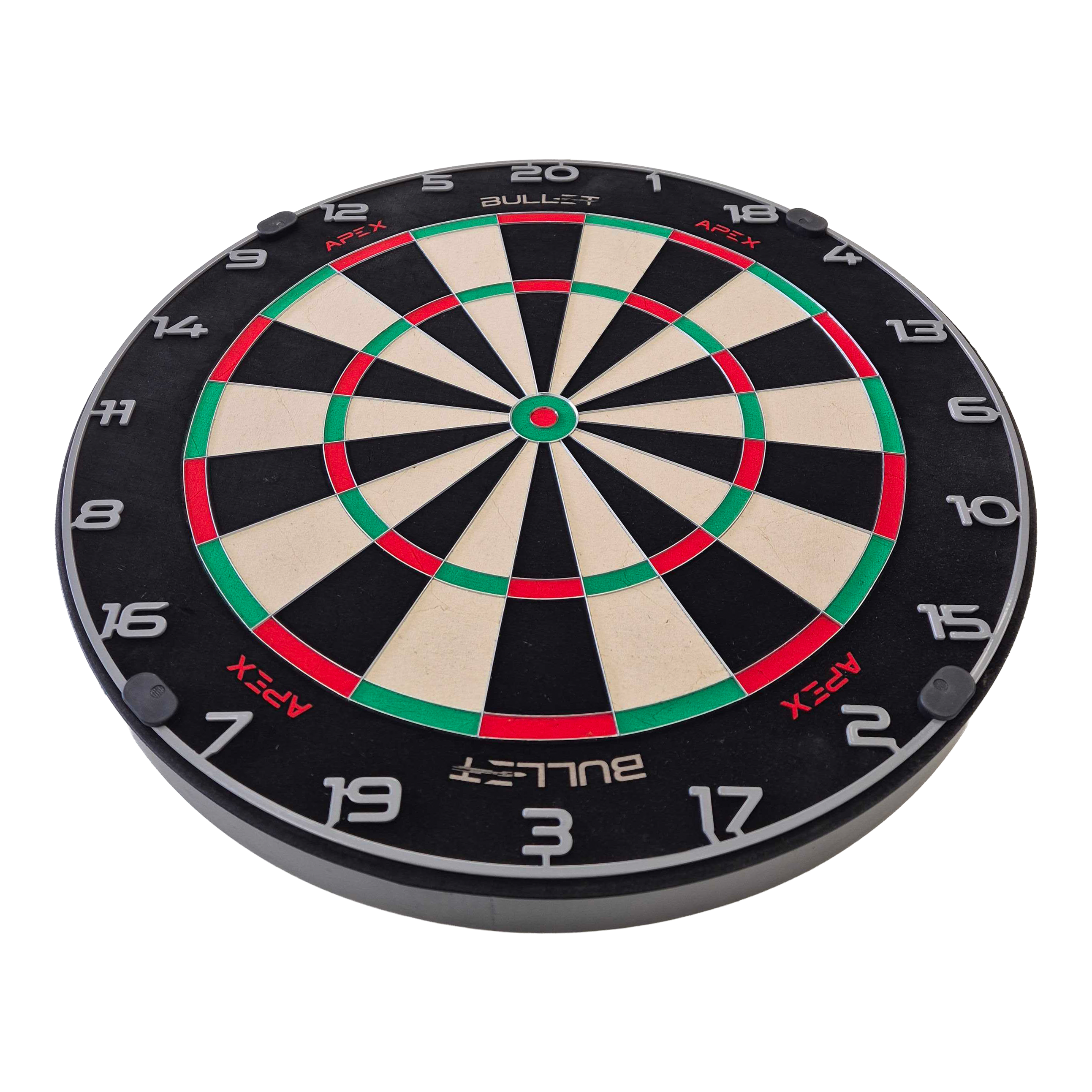 Bullet Apex Steeldartboard Bullet Apex Steeldartboard hängt an der Wand. Es ist eine Zielscheibe für Steeldarts.