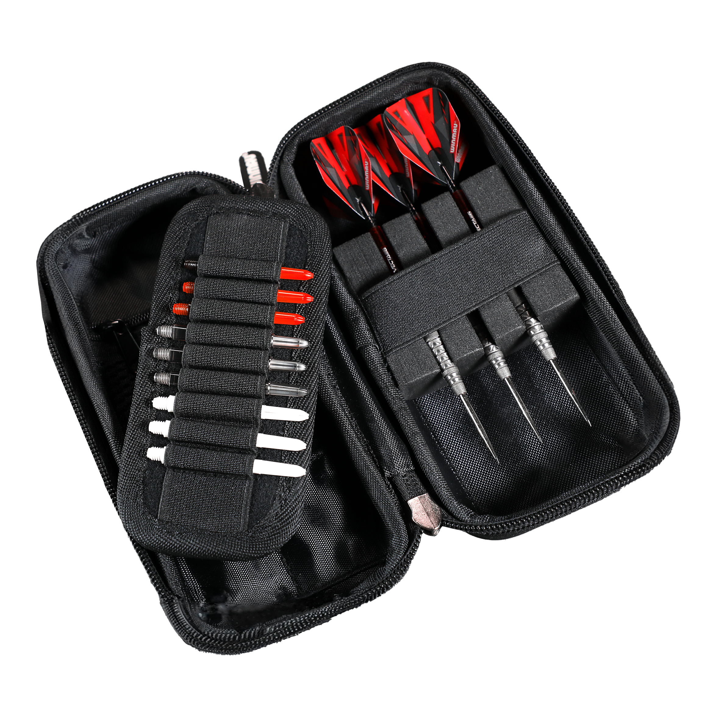 In diesem Bild ist ein offenes Dart-Etui zu sehen. Es enthält drei zusammengebaute Darts und mehrere Ersatzteile wie Spitzen und Flights.
