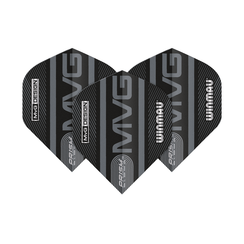 6915-187_Winmau_Prism_Alpha_MvG_Standard_Flights_1oPRpH4OucCj0Q Das Bild zeigt drei schwarze Dart Flights mit dem Aufdruck "MVG" und "Winmau". Die Flights sind vom Typ "Winmau Prism Alpha MvG Standard".