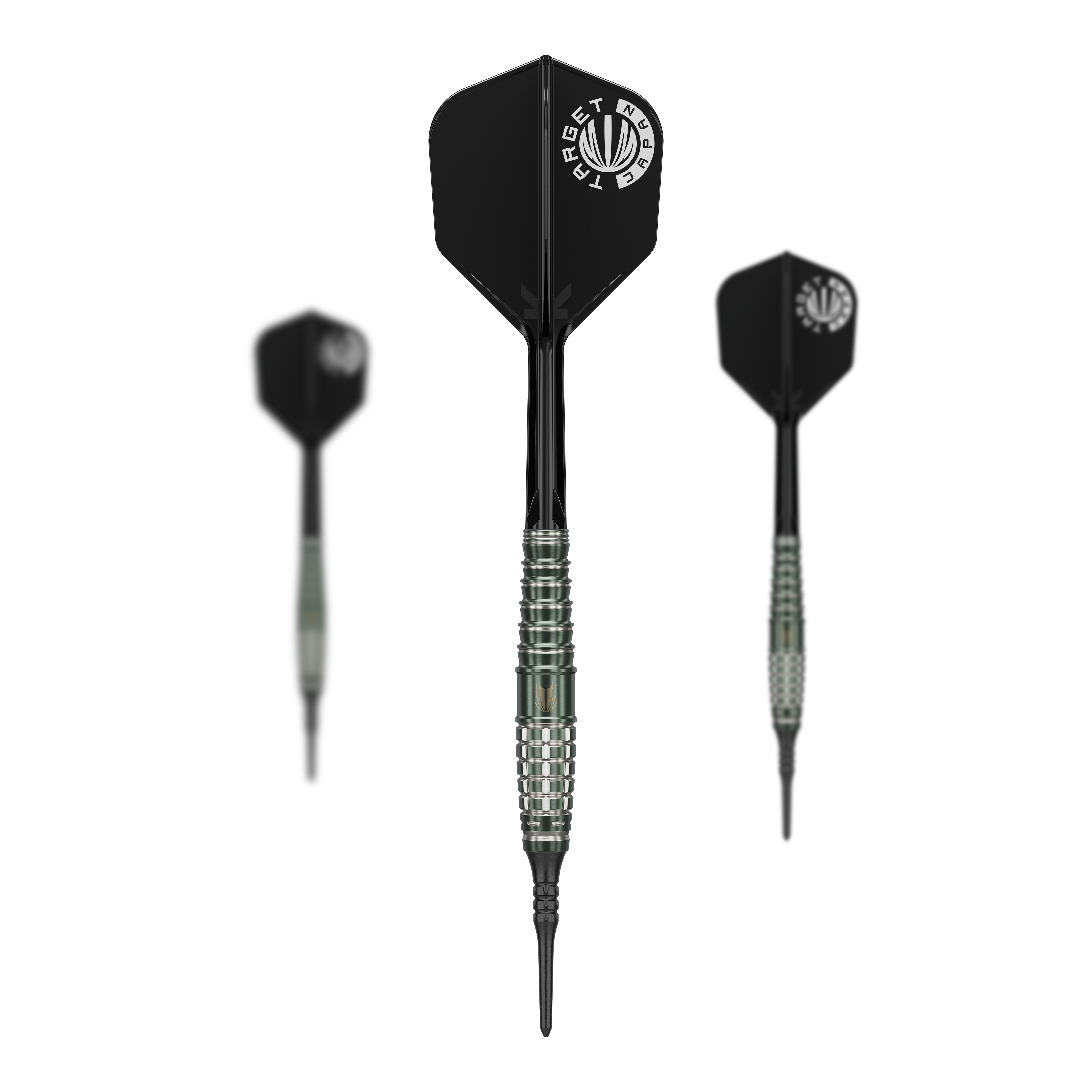 Target Japan Akito Yamagata Scream GEN1 Softdarts - 19g Das Bild zeigt drei Softdarts mit schwarzem Flight und silbernem Griffbereich. Auf dem mittleren Dart steht "TARGET JAPAN" geschrieben.