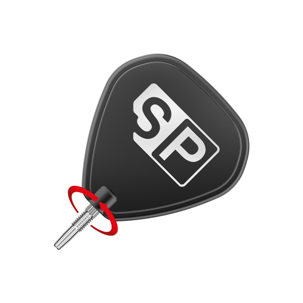 Target Swiss Point Chrono Dartspitzen - Silber Das Bild zeigt eine schwarze Dartflügel mit den weißen Buchstaben "SP" darauf. An der Unterseite ist eine silberne Dartspitze zu sehen, die mit einem roten Pfeil markiert ist.