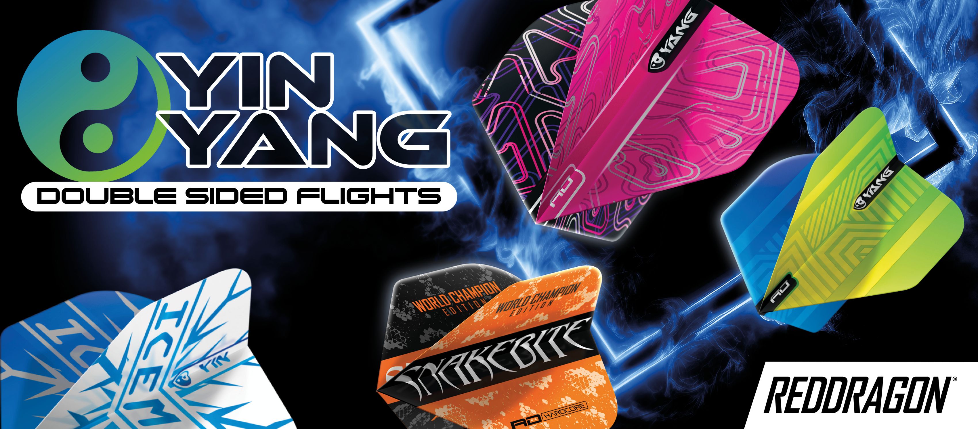 Das Bild zeigt verschiedene bunte Dartflights mit dem Schriftzug "Yin Yang Double Sided Flights". Im Vordergrund ist das RedDragon-Logo zu sehen.