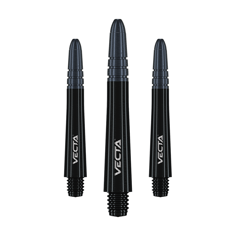 7025-401_Winmau_Vecta_Shafts_Schwarz_37mm_1Stsjgu8gXswGt Auf dem Bild sind drei schwarze Dartschäfte mit der Aufschrift "VECTA" zu sehen. Sie sind unterschiedlich hoch angeordnet und haben ein elegantes, modernes Design.