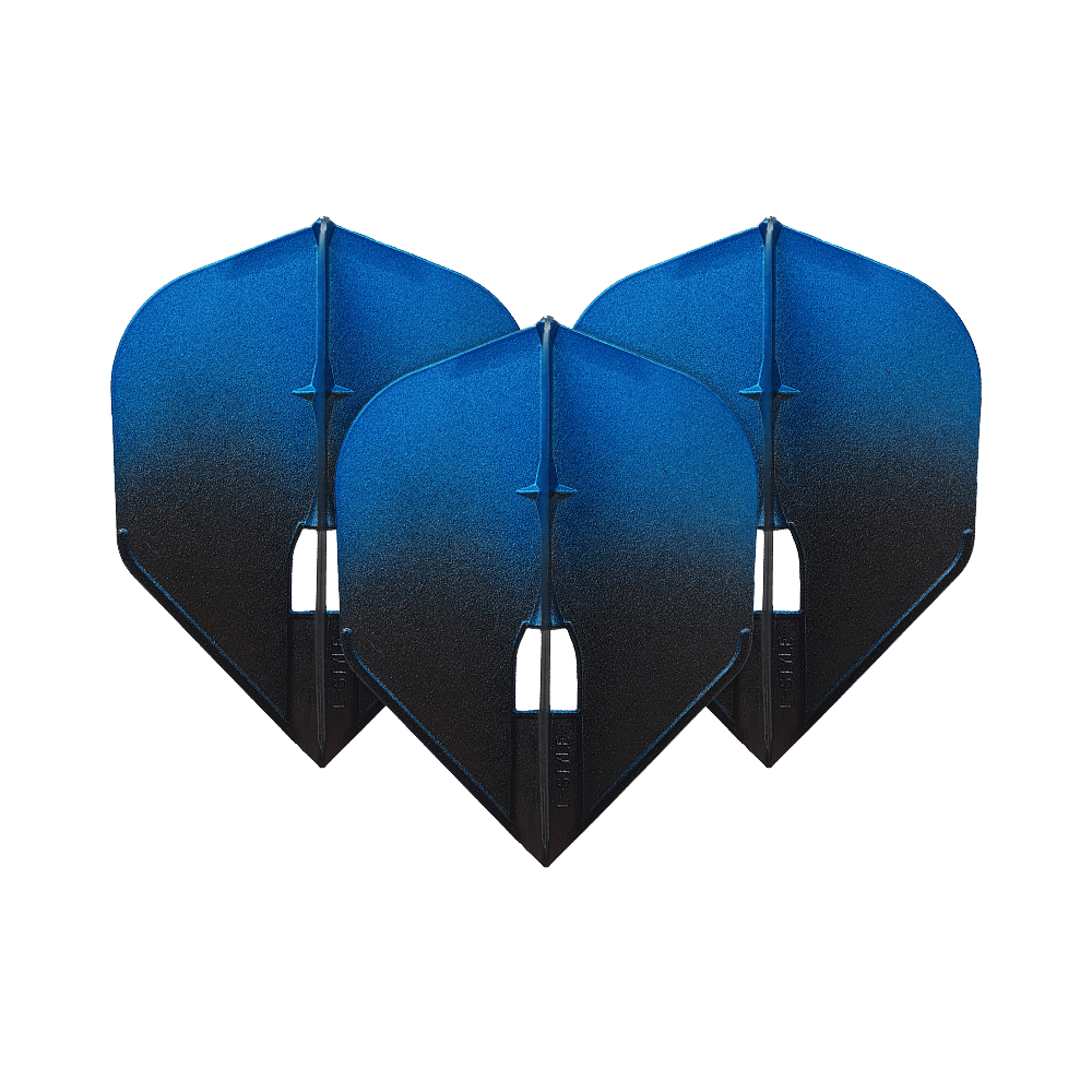 L-Style Two Tone L3PRO Flights Auf dem Bild sind drei blaue Dartflights zu sehen. Sie haben ein zweifarbiges Design mit einem Verlauf von Blau zu Schwarz.